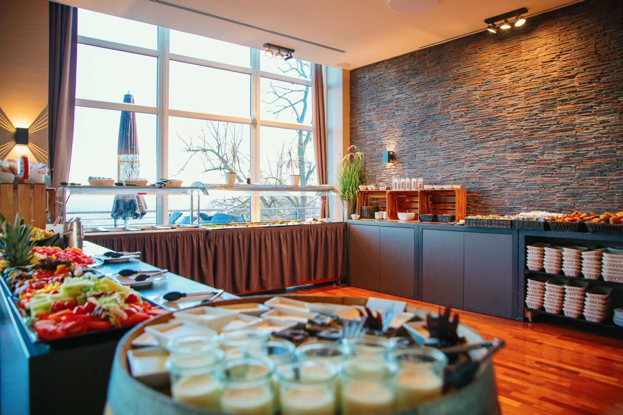 Kluet Hotel Хамелн Екстериор снимка